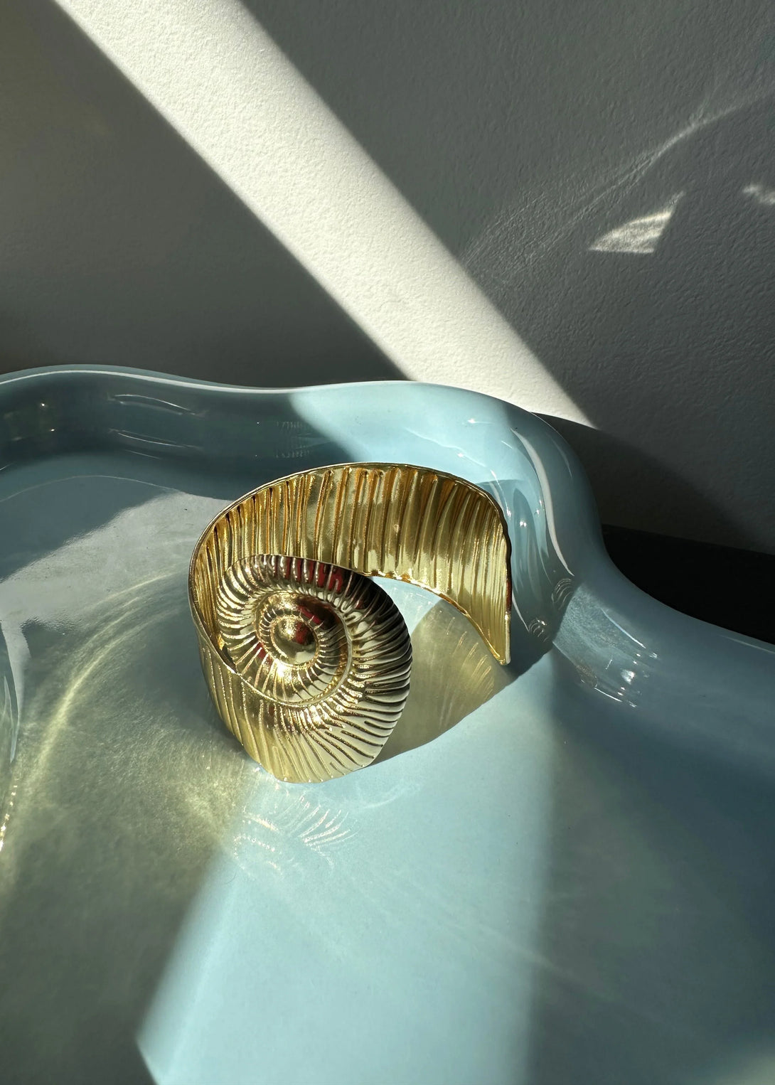 MANCHETTE COQUILLAGE - NC – Bijoux artisanales fait avec âme pour sublimer votre style